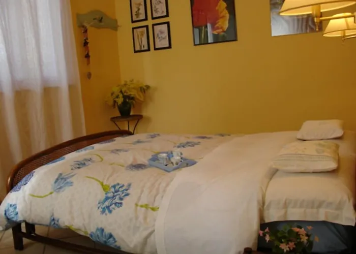 Alojamento de Acomodação e Pequeno-almoço Il Melograno Massignano